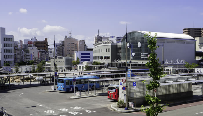 香川県の貸切バス利用方法