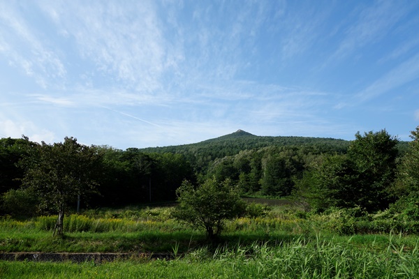 兜明神岳