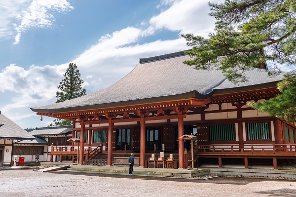 岩手県「毛越寺」