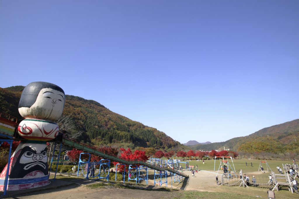 青森へ観光バス旅行！おすすめの休憩スポット「虹の湖」