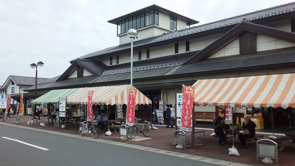 茨城へ観光バス旅行！おすすめの休憩スポット「道の駅　しもつま」