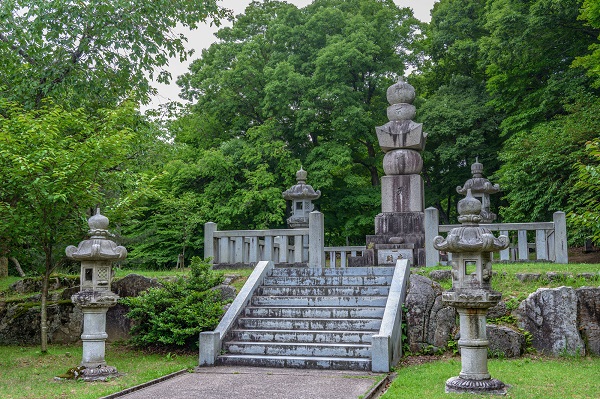 富山県「倶利伽羅古戦場」