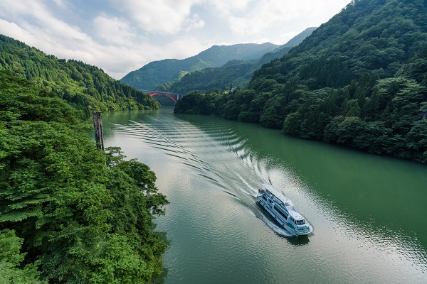 富山県「庄川峡」