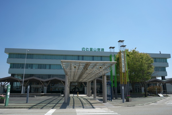 のと里山空港　道の駅