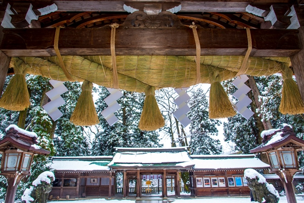 白山比咩神社