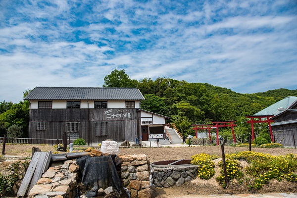 香川県「二十四の瞳映画館」