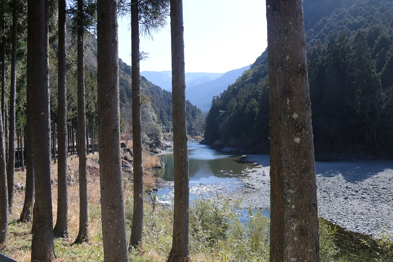 徳島へ観光バス旅行！おすすめの休憩スポット「温泉の里神山」