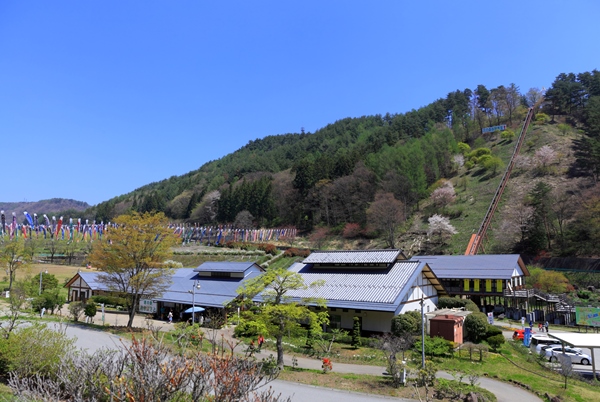 山梨へ観光バス旅行！おすすめの休憩スポット「南きよさと」