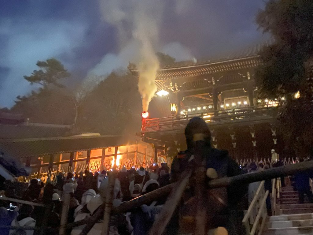 古代史オタク、東大寺二月堂の“お水取り”へ。1274年途切れることなく続く「不退の行法」に感動