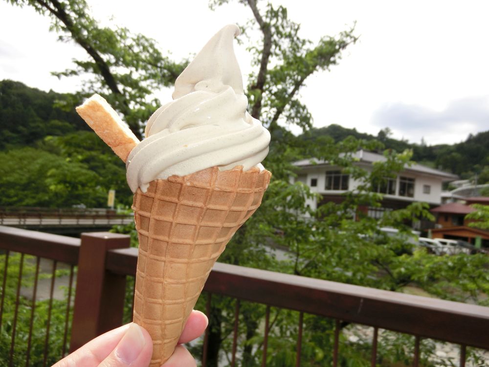 紅茶ソフトクリーム