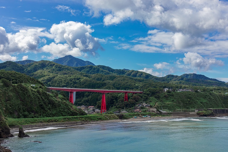 米山大橋