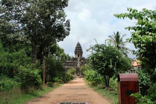 road_to_bakong