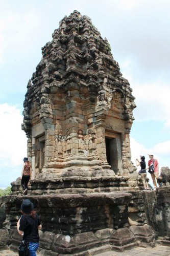 bakong_relief