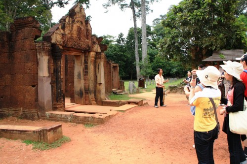 banteaysrei_red