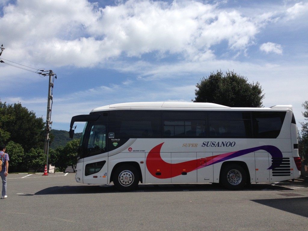 hino_middlebus_syodoshima