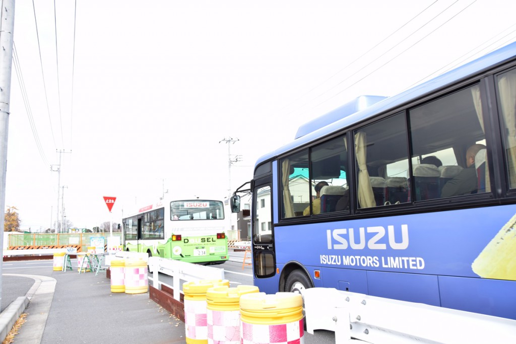 isuzu_motors_bus