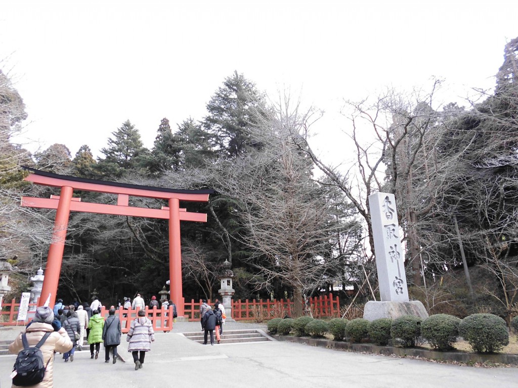 香取神宮の鳥居前