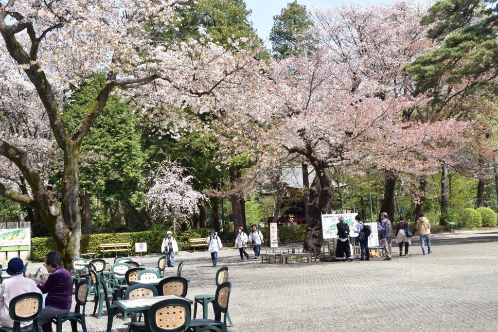 エントランス広場