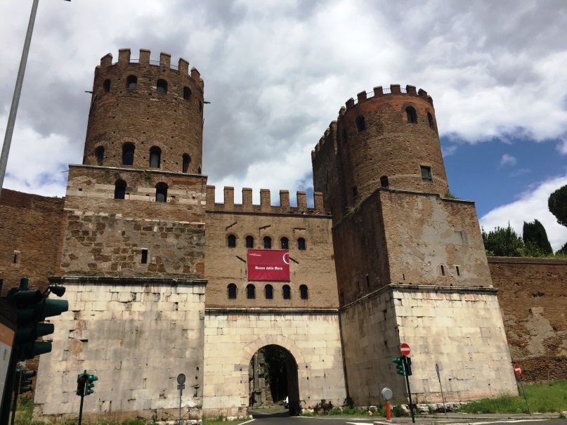 セバスティアーノ門の城壁美術館