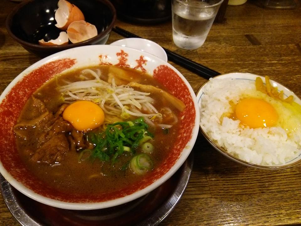 徳島ラーメン食べて寝る