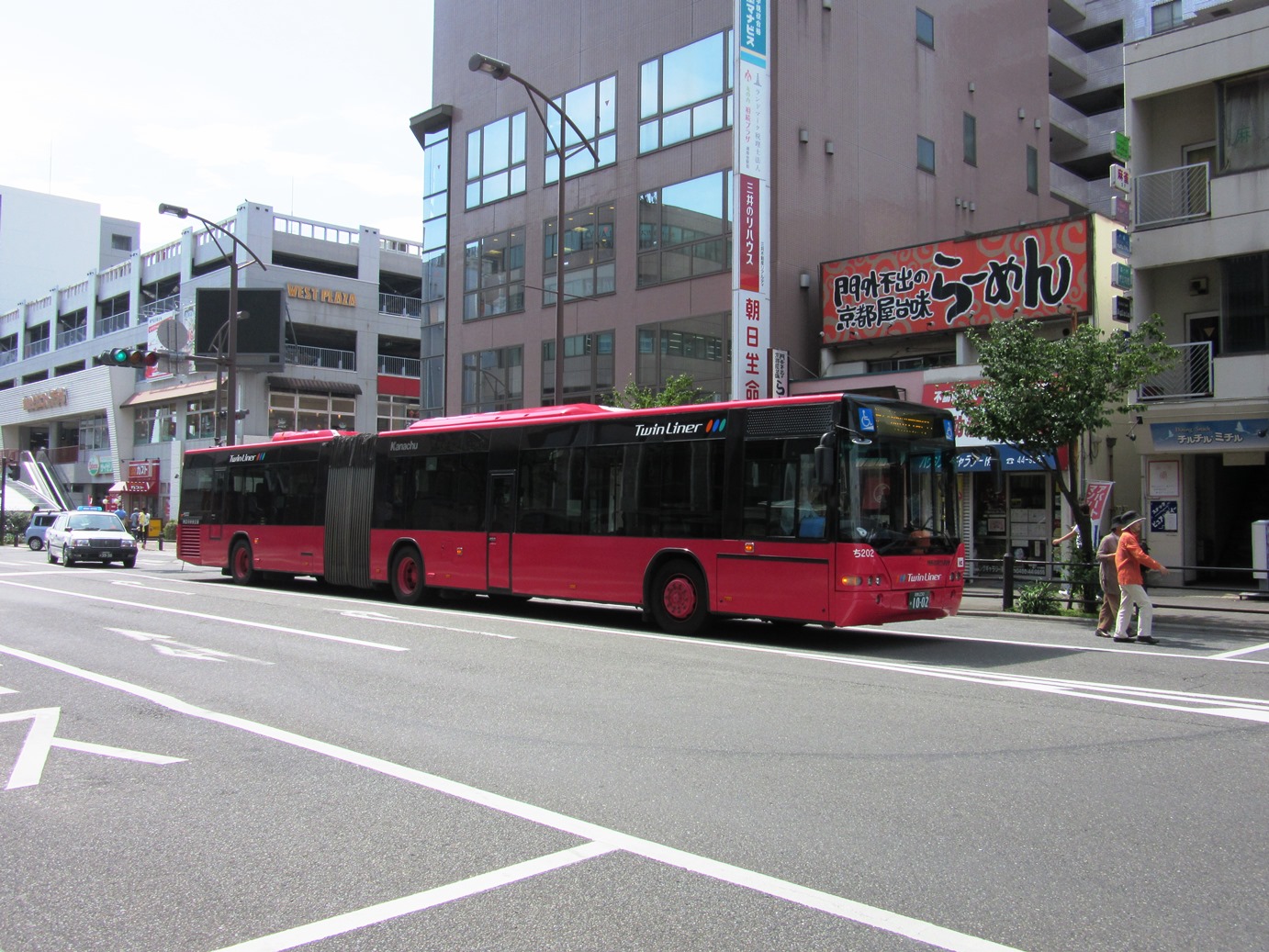 ツインライナー　湘南台駅出発