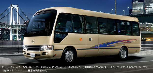 マイクロバス　リエッセAT　D5.3L車体