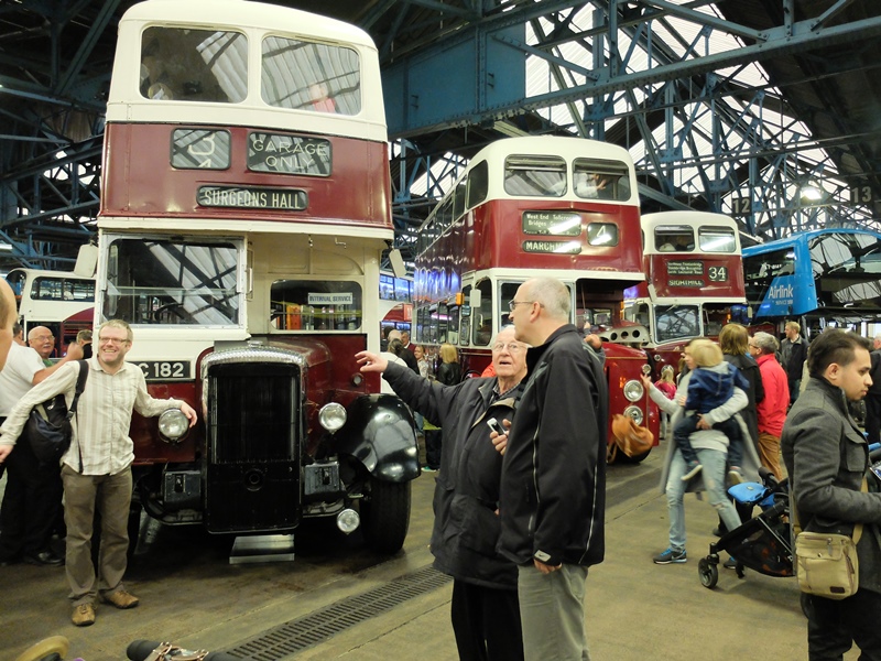 スコットランドで人気のバスイベント！”Lothian Buses”車庫オープンデー