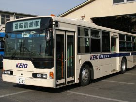 京王バスの運転訓練車