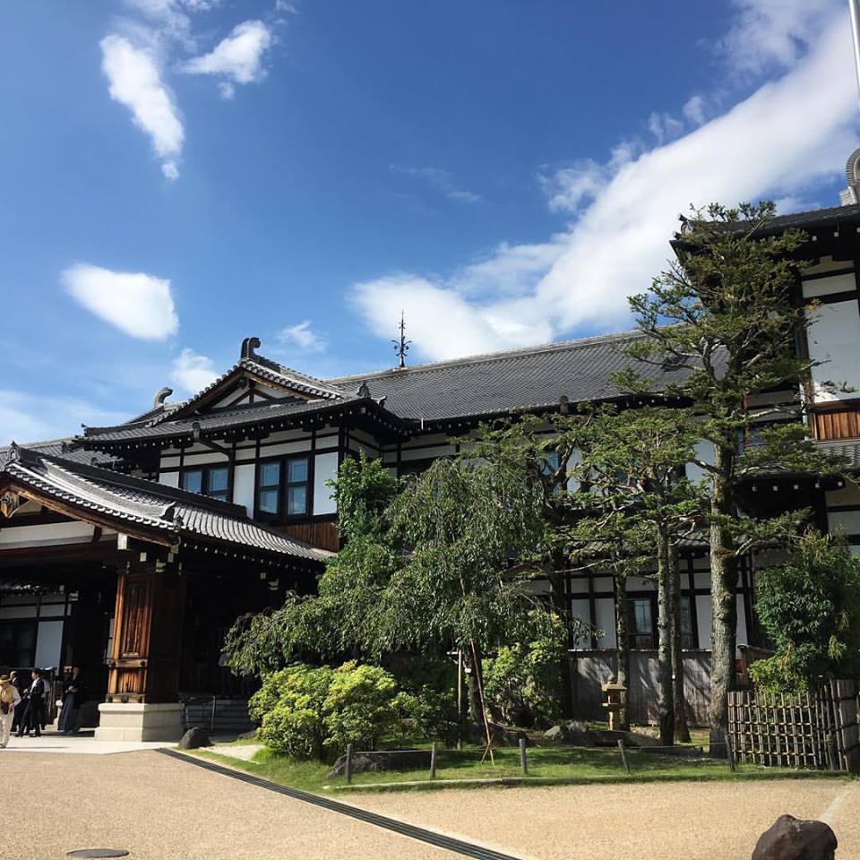 クラシカルな外観の奈良ホテル