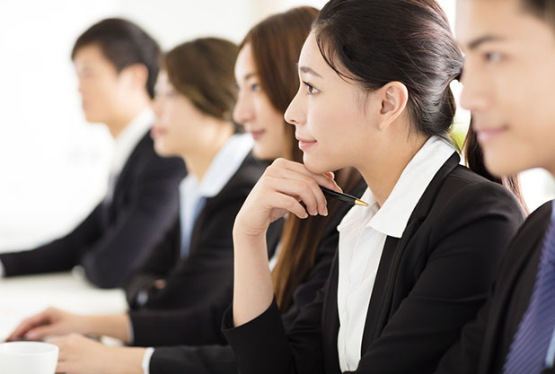 社員研修でバスを利用する