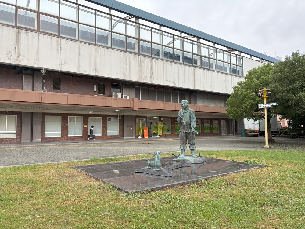 大国主とうさぎのオブジェ