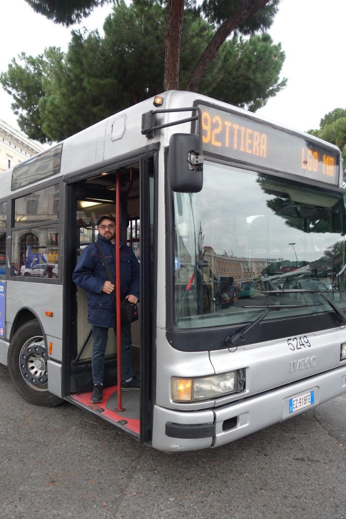 ローマ市路線バスの運転手、ちょっと悲しいお給料事情