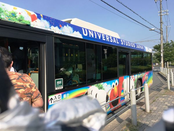 USJ駅行きの路線バス