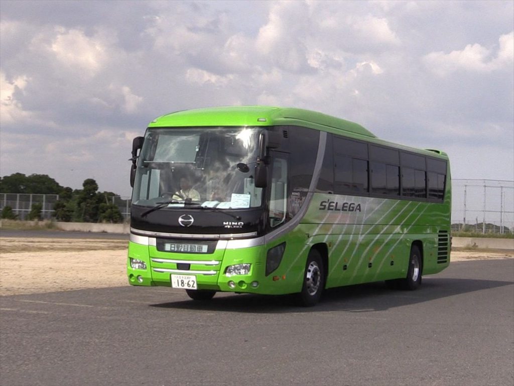 日野セレガハイデッカAMT車