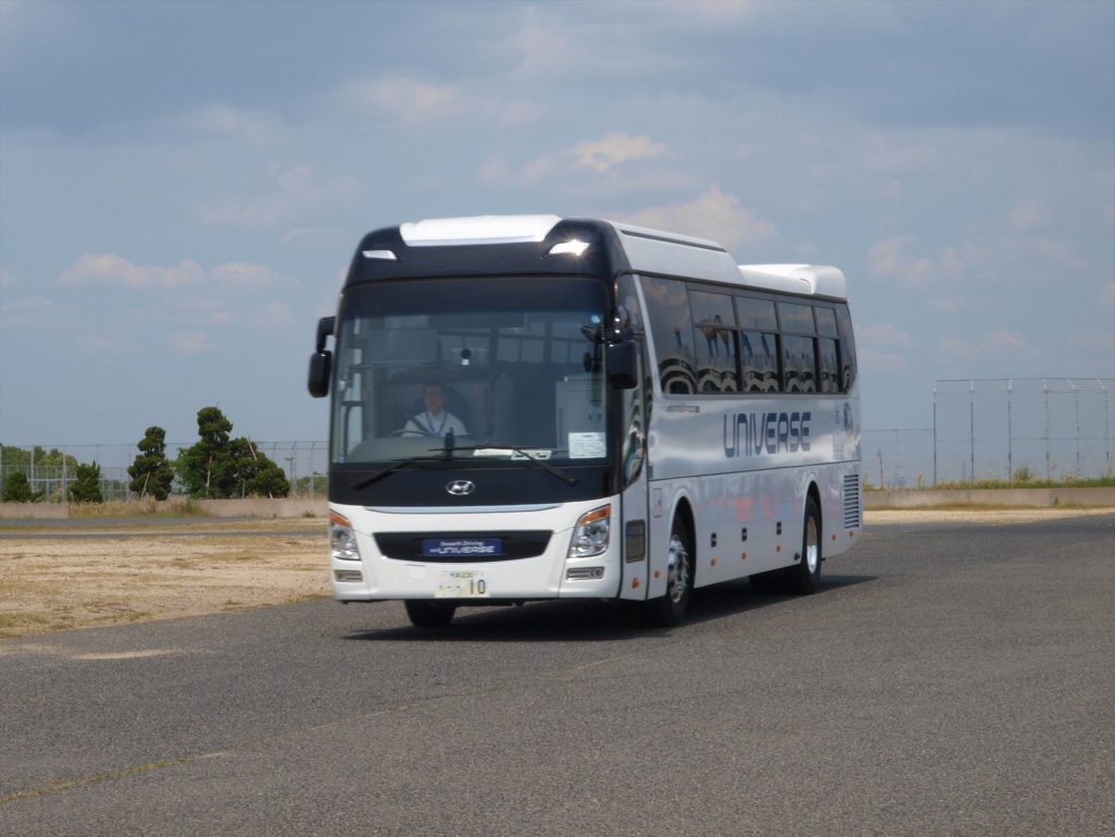 ヒュンダイユニバースAT車