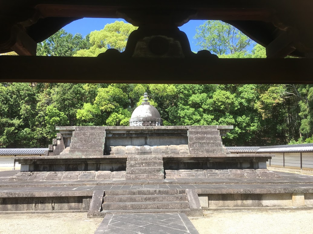 授戒が行われる場所「戒壇(かいだん)」