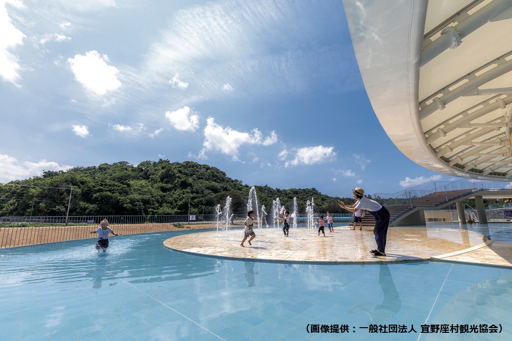 道の駅ぎのざ・水遊び場