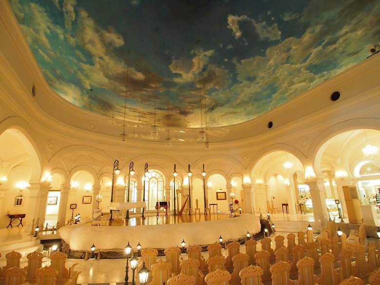 北海道伝統美術工芸村「雪の美術館」