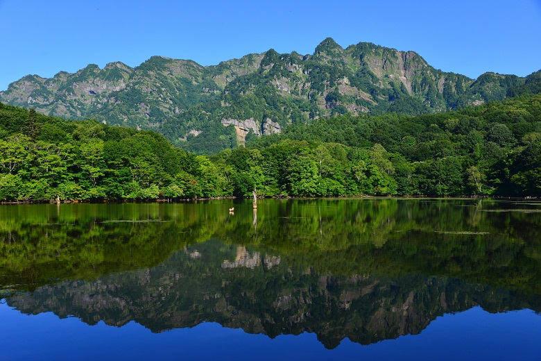 戸隠鏡池