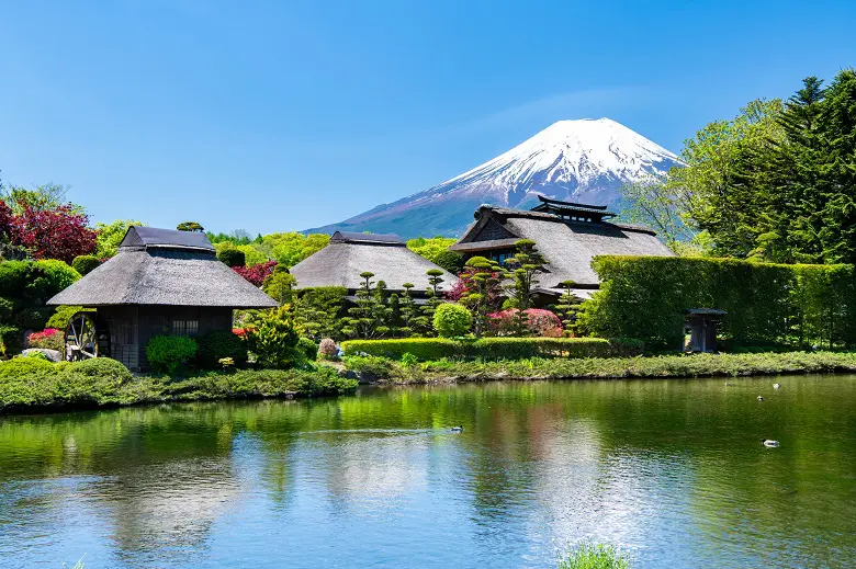 山梨・忍野八海