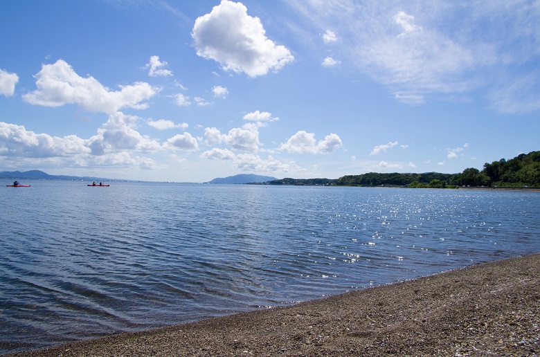 秋鹿なぎさ公園から宍道湖をのぞむ