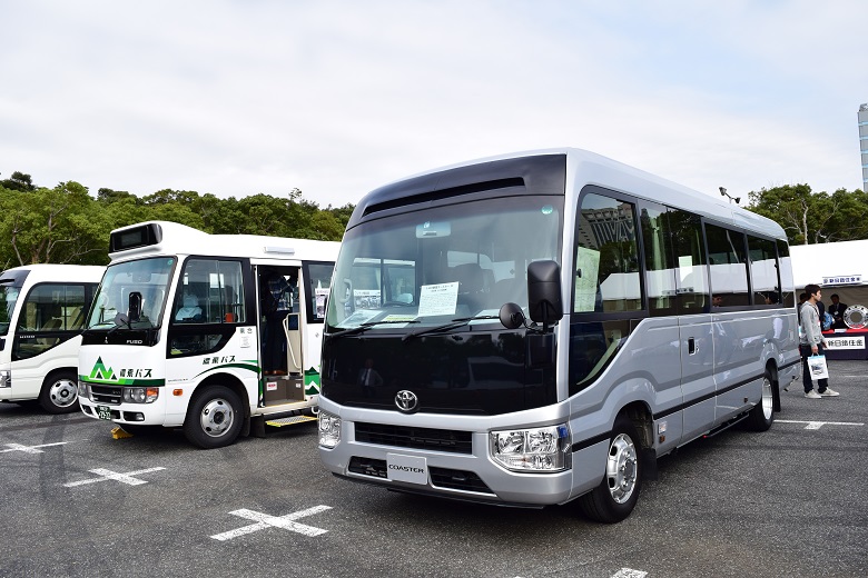トヨタ・コースター(リエッセⅡとのOEM)・2017バステクin首都圏より