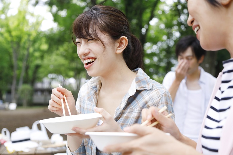 神奈川でBBQを楽しむなら貸切バスが便利