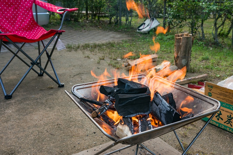 自然の中でBBQ