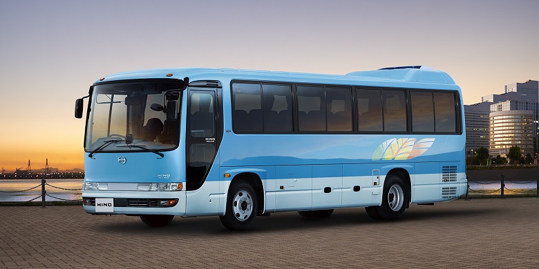 日野自動車の中型観光バス「日野メルファ」を10月1日（金）に改良新発売
