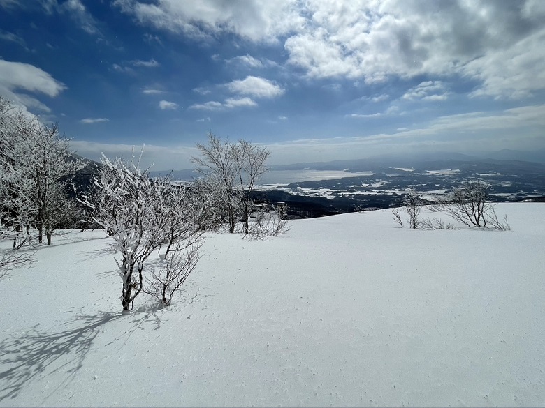 福島県のアルツ磐梯スキー場と猫魔スキー場の雪上ルート
