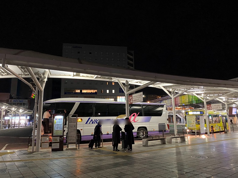 JR奈良駅到着・ナイトライナー