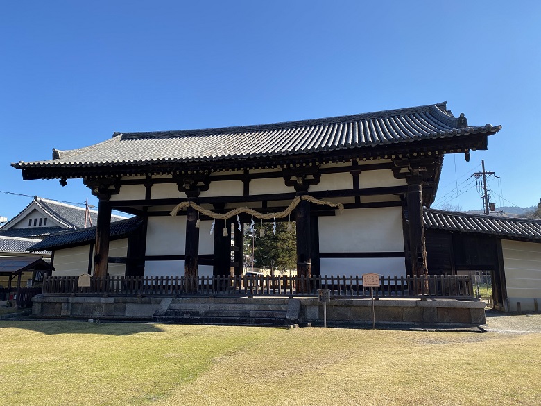 東大寺・転害門