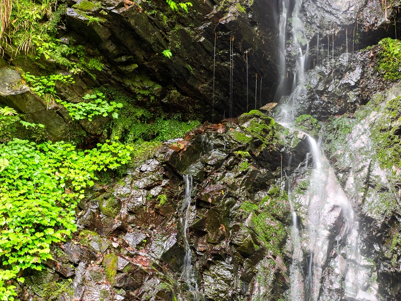 檜原村・竜神の滝
