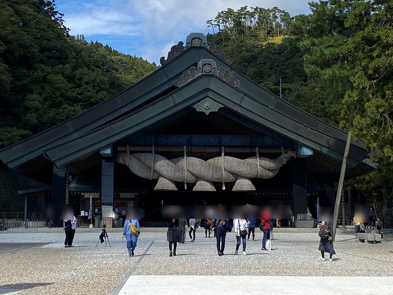 出雲大社・神楽殿